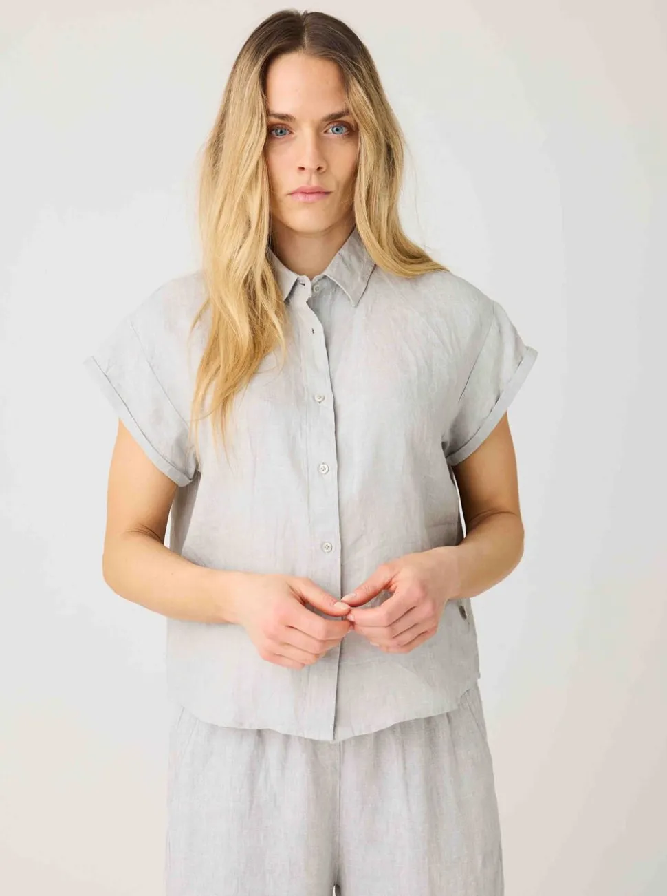 ASTER fold up short sleeve linen shirt Dam