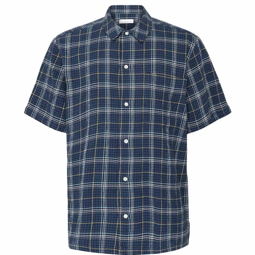 Box Fit Seersucker Short Sleeved Shirt Herr