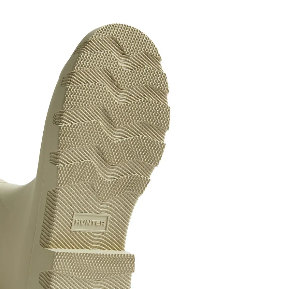 Downpour Short Boot Dam
