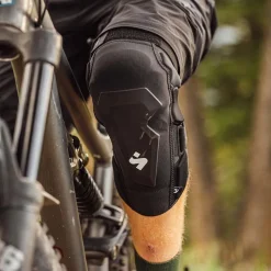 Knee Guards Pro Hard Shell