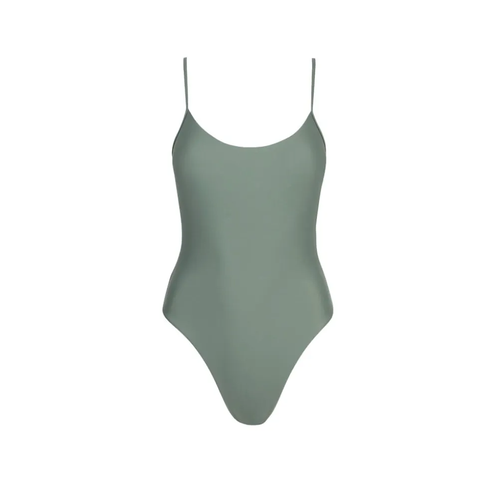 Minimal One Piece Dam