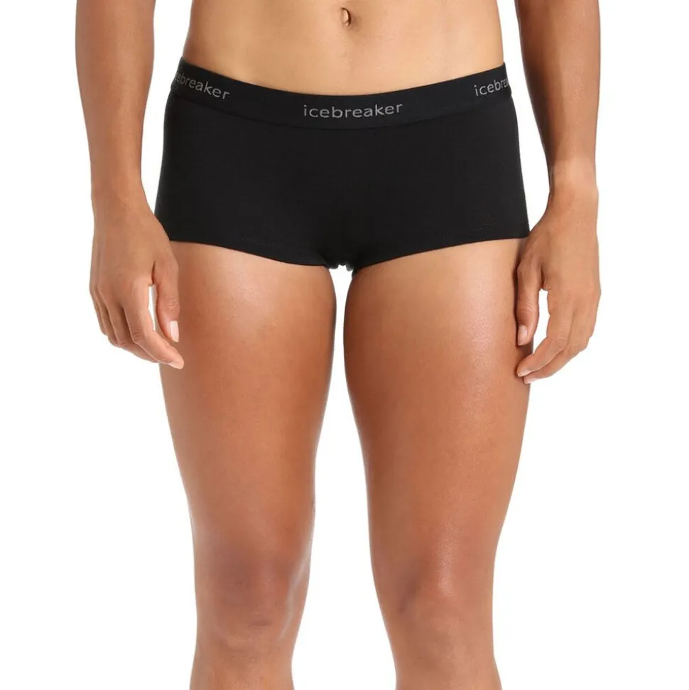 Oasis Shorts Dam