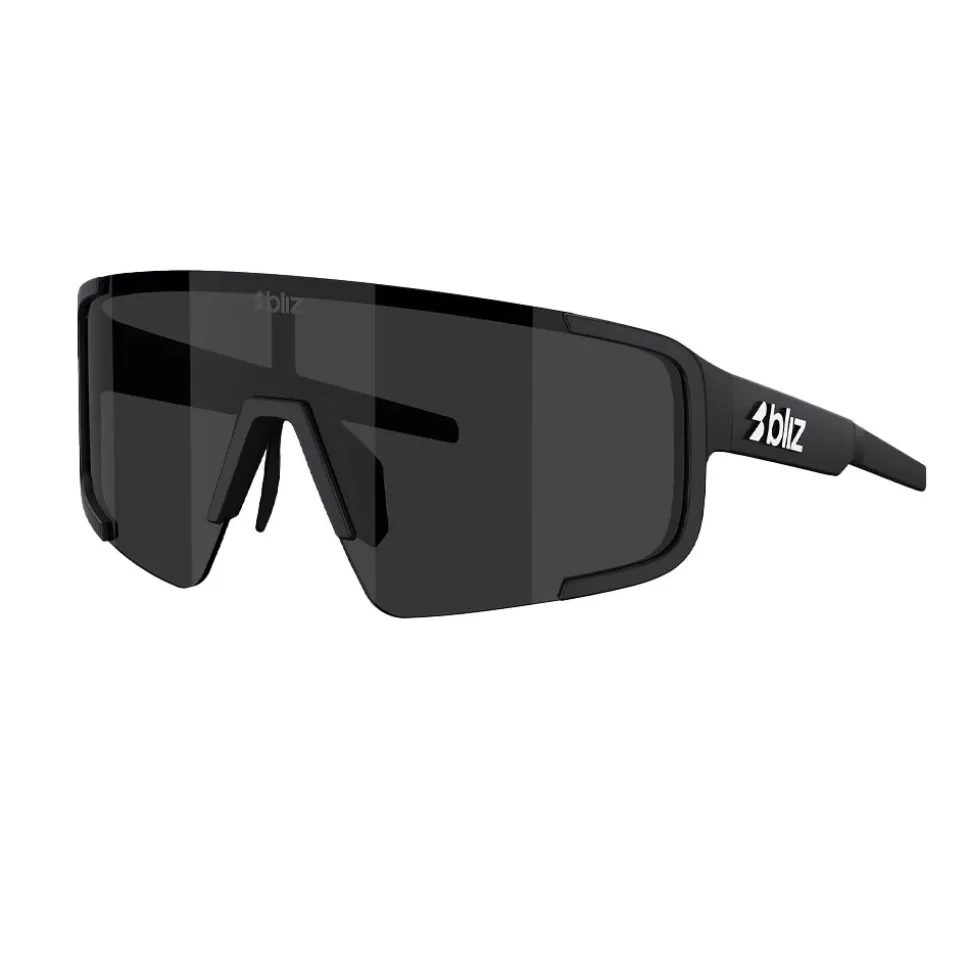 P003