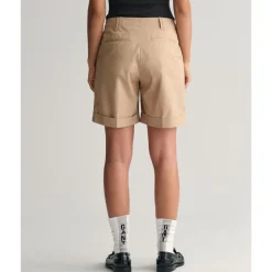 Relaxed Lightweight Chino Shorts Dam