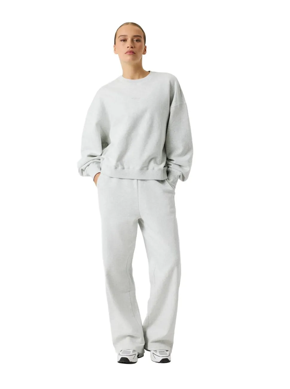 STUDIO OVERSIZED SWEATSHIRT DAM