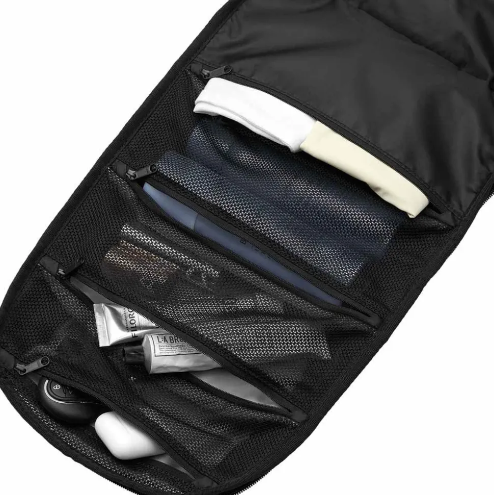 The Makeløs 16L Backpack