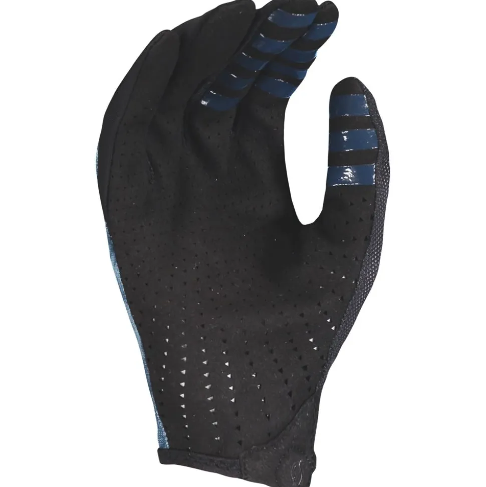 Traction LF Glove