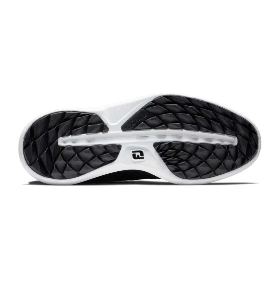 Traditions Spikeless Wide