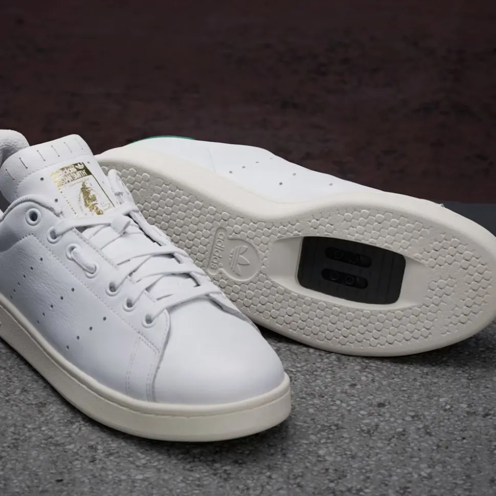 Velostan Smith